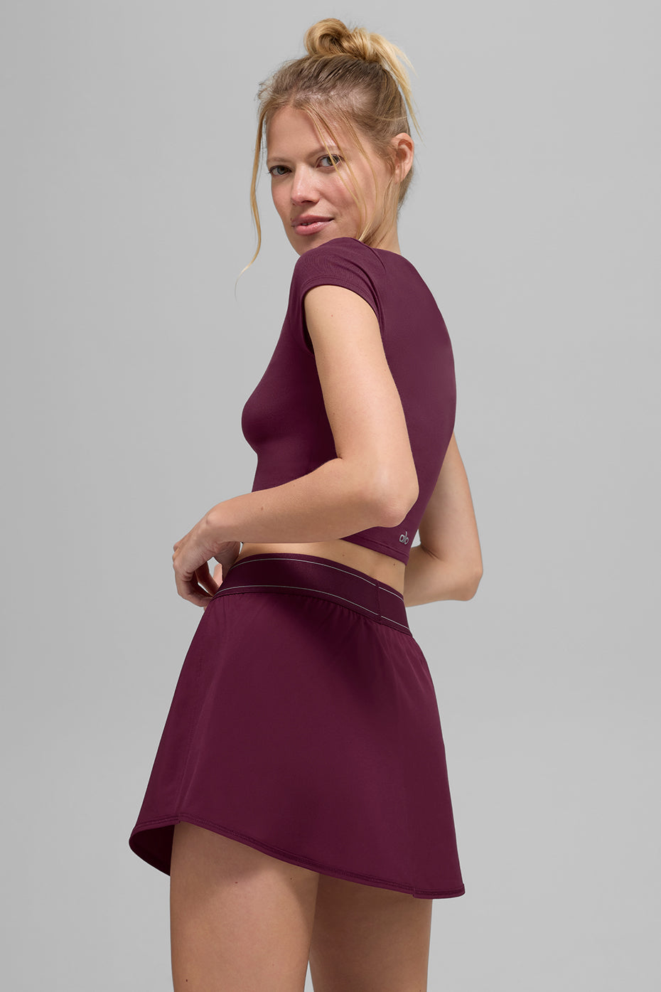 Alosoft Crop Finesse Short Sleeve - Burgundy--1