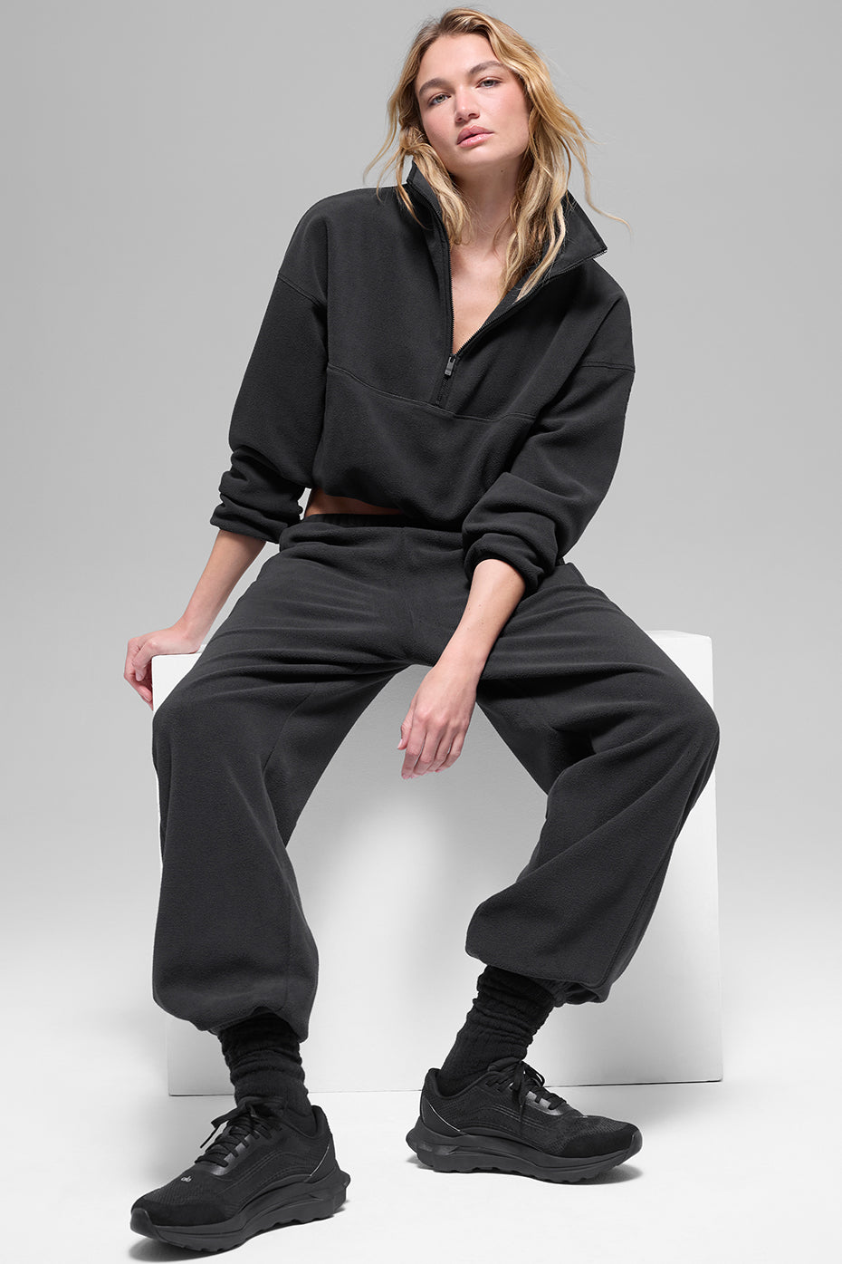 Polar Fleece Retreat Cover Up - Black--4