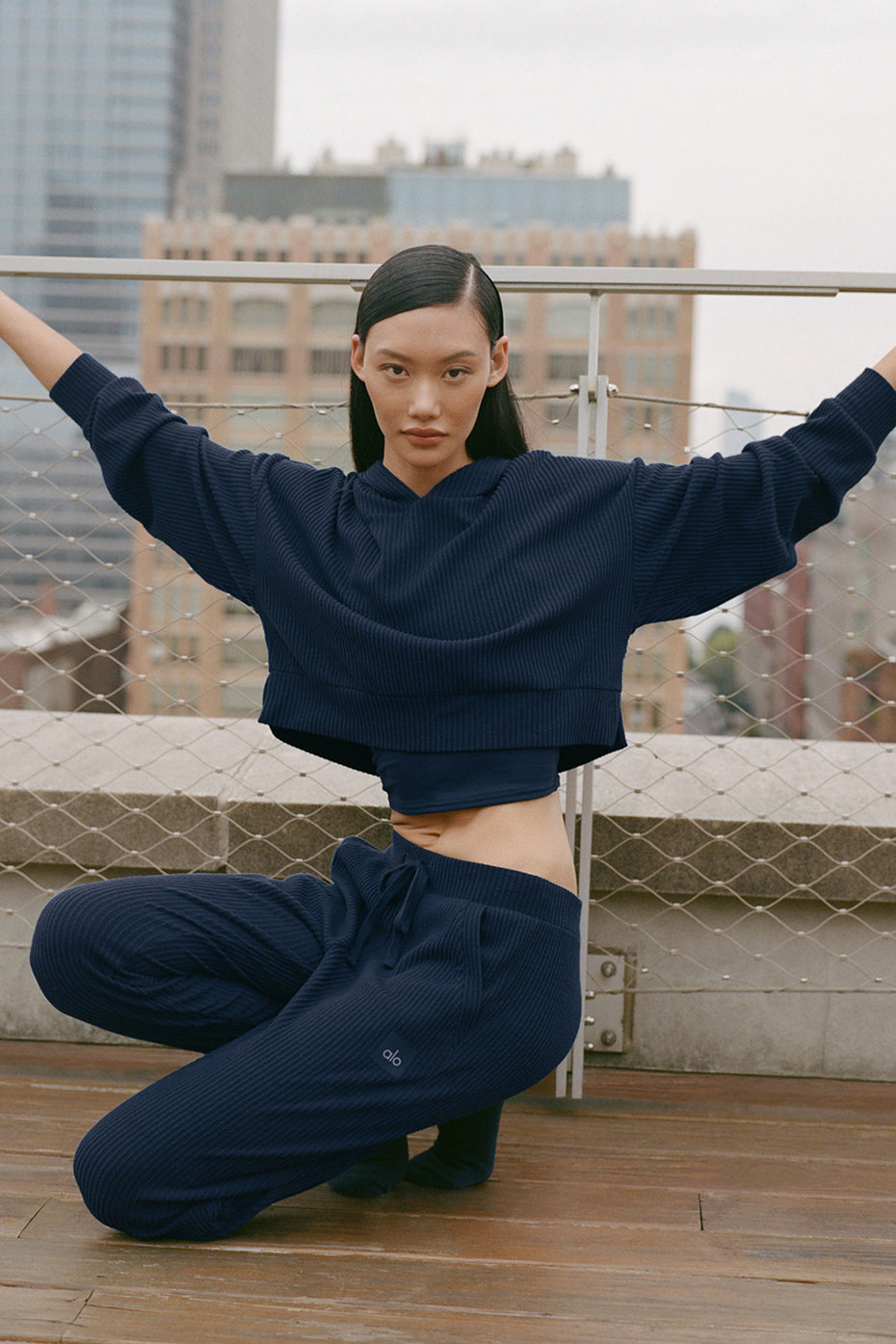 Muse Hoodie - Navy--0