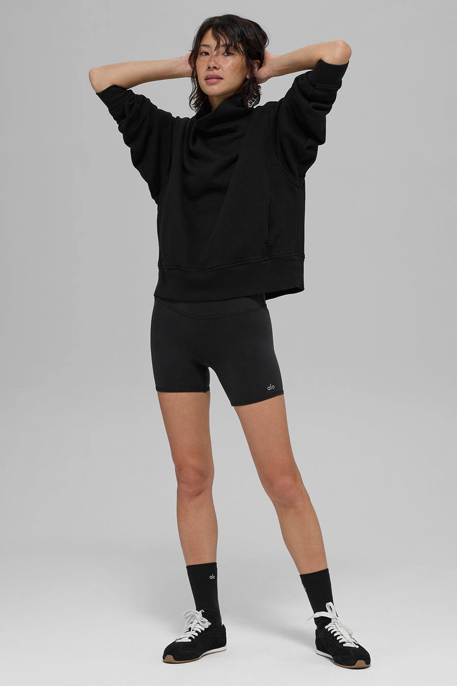 Hazy Mock Neck Pullover - Black--4