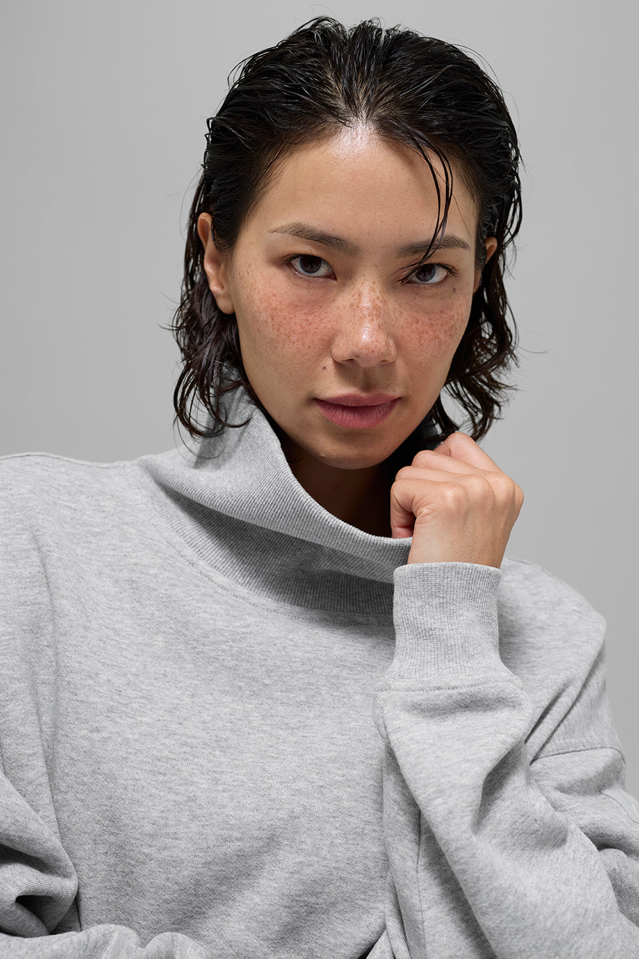 Hazy Mock Neck Pullover - Athletic Heather Grey--3