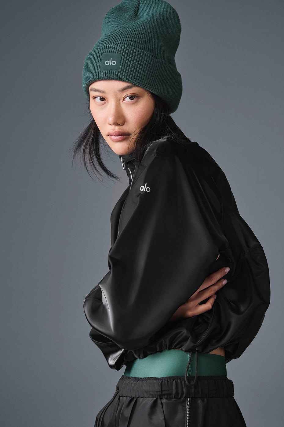 Cropped Afterglow Pullover - Black--3