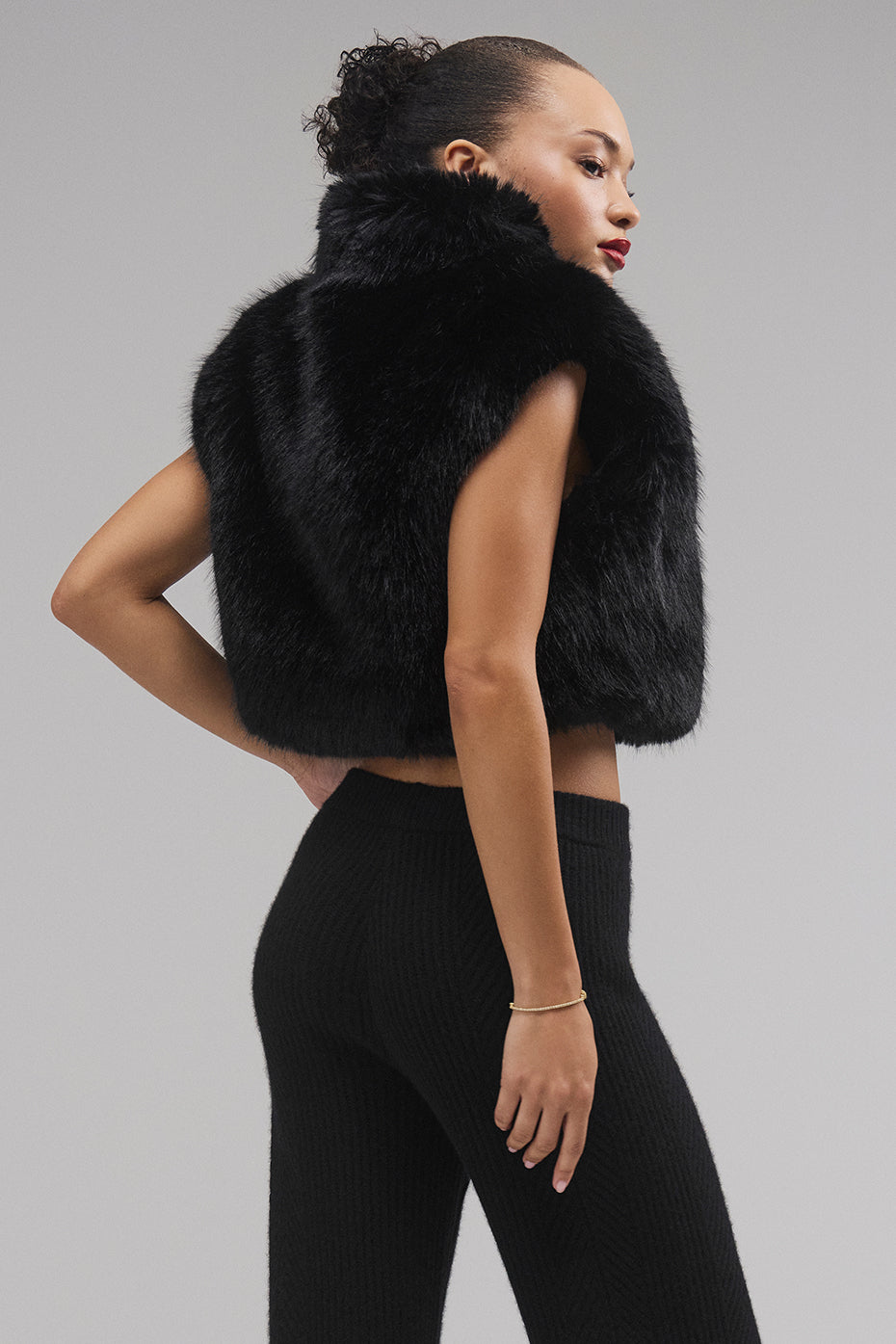 Opulent Faux Fur Cropped Vest - Black--1