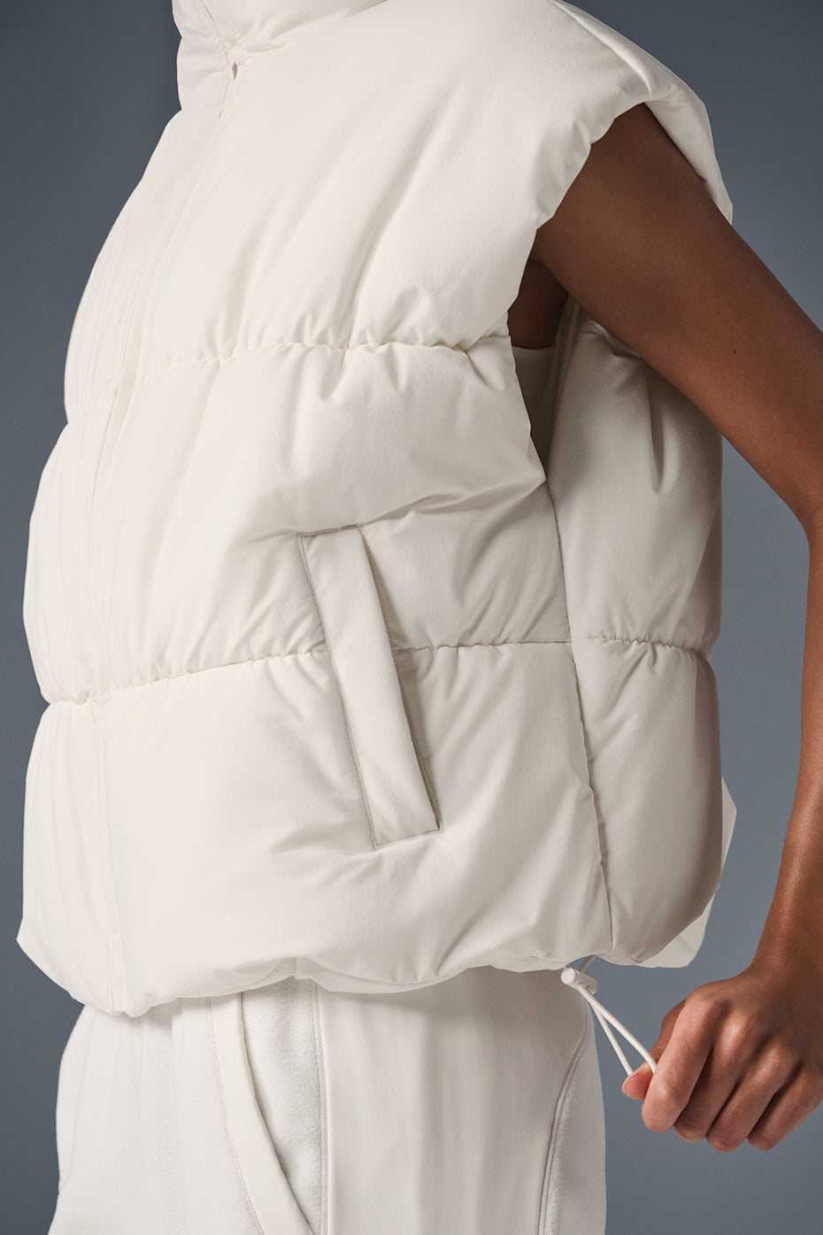 Incline Puffer Vest - Ivory--1