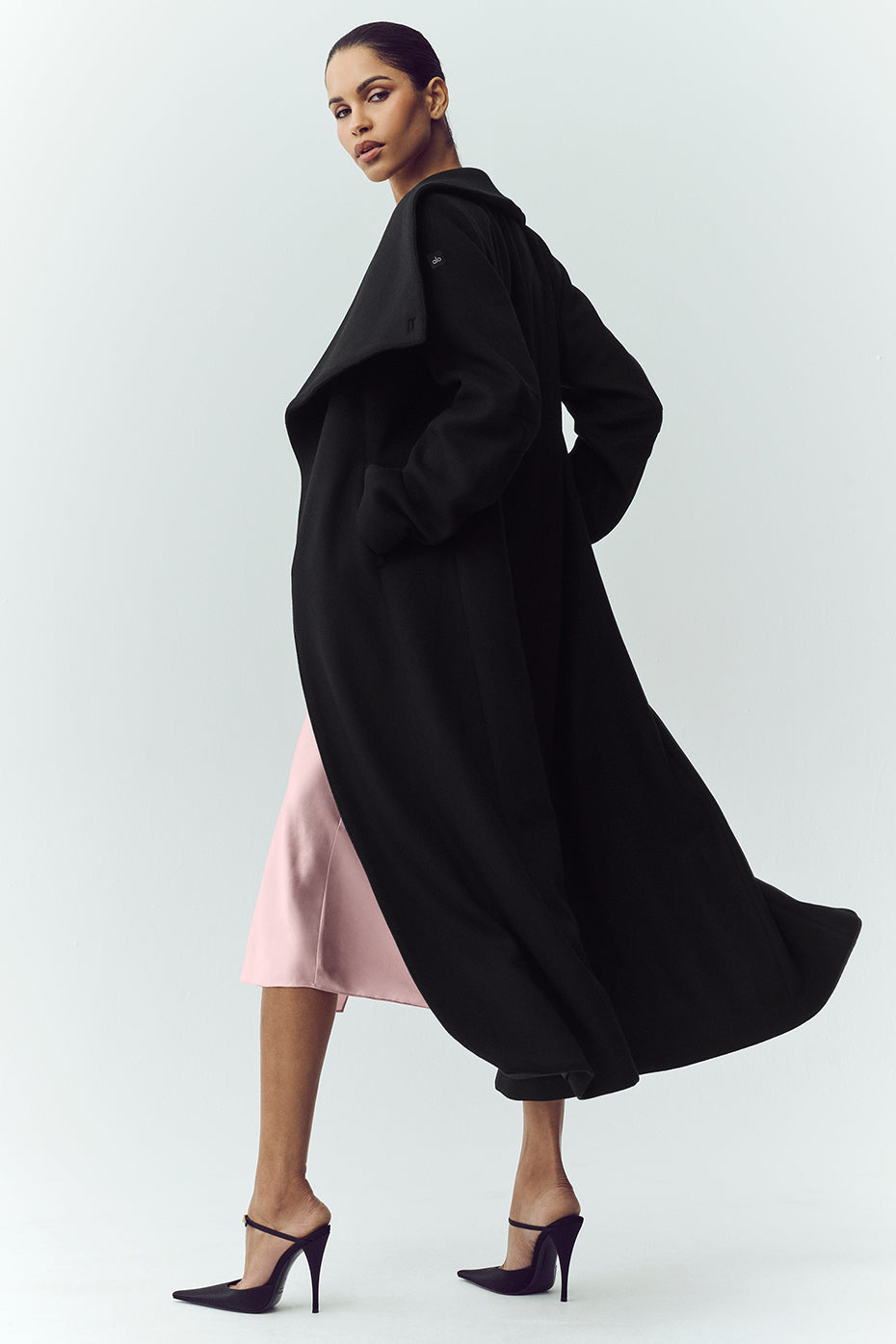 Wool Blend Nightfall Long Coat - Black--4