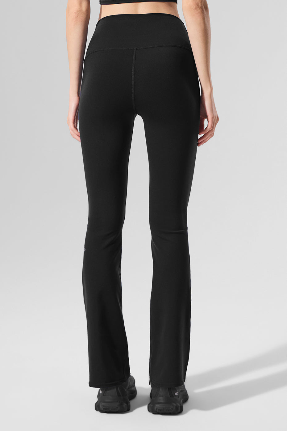 Airbrush High-Waist Bootcut Legging (Short) - Black--5