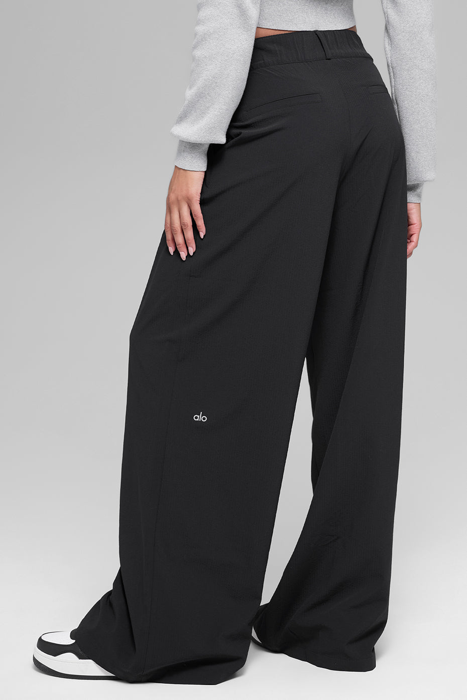 High-Waist Dreamscape Trouser (Long) - Black--3