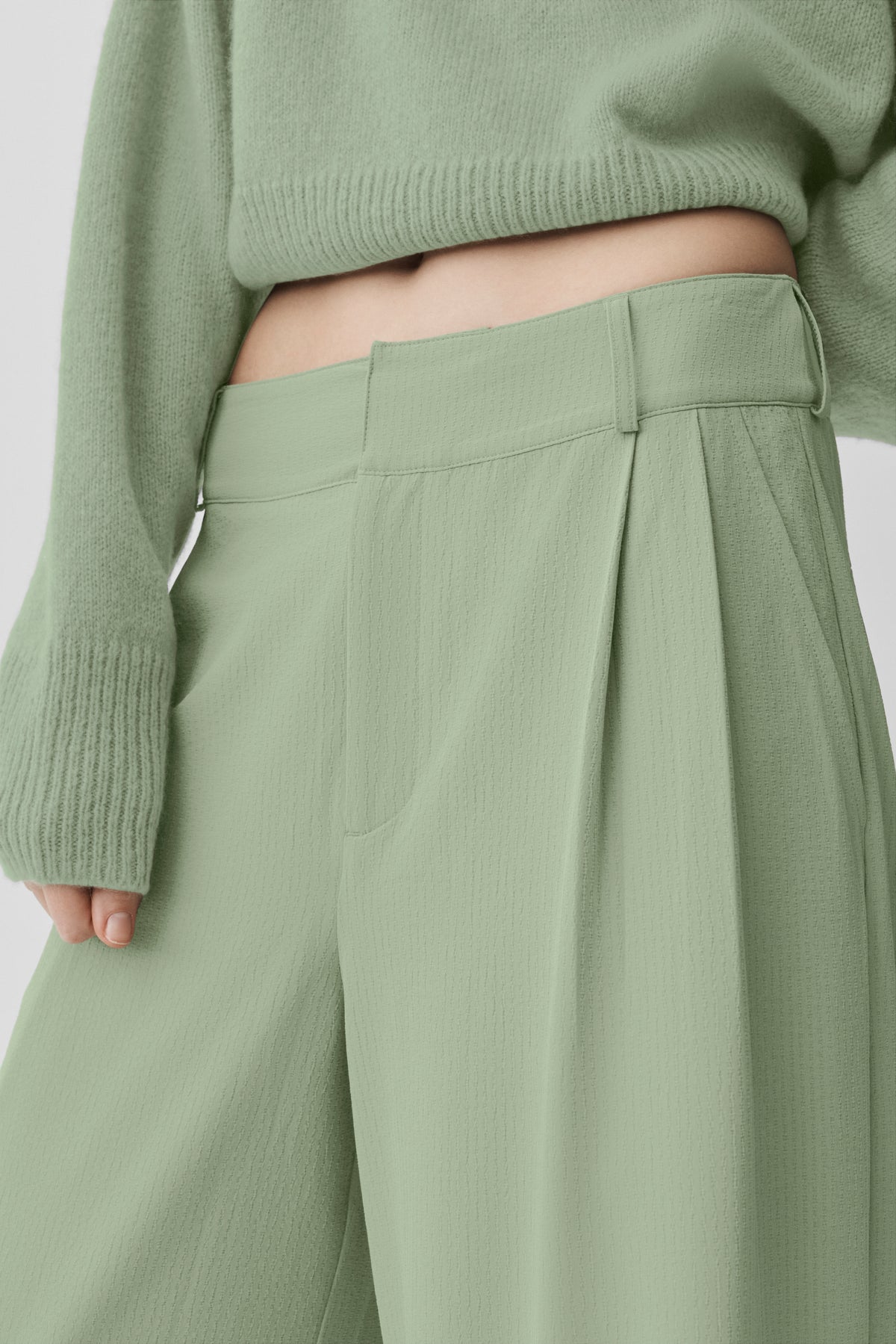 High-Waist Dreamscape Trouser (Long) - Dune Grass--2