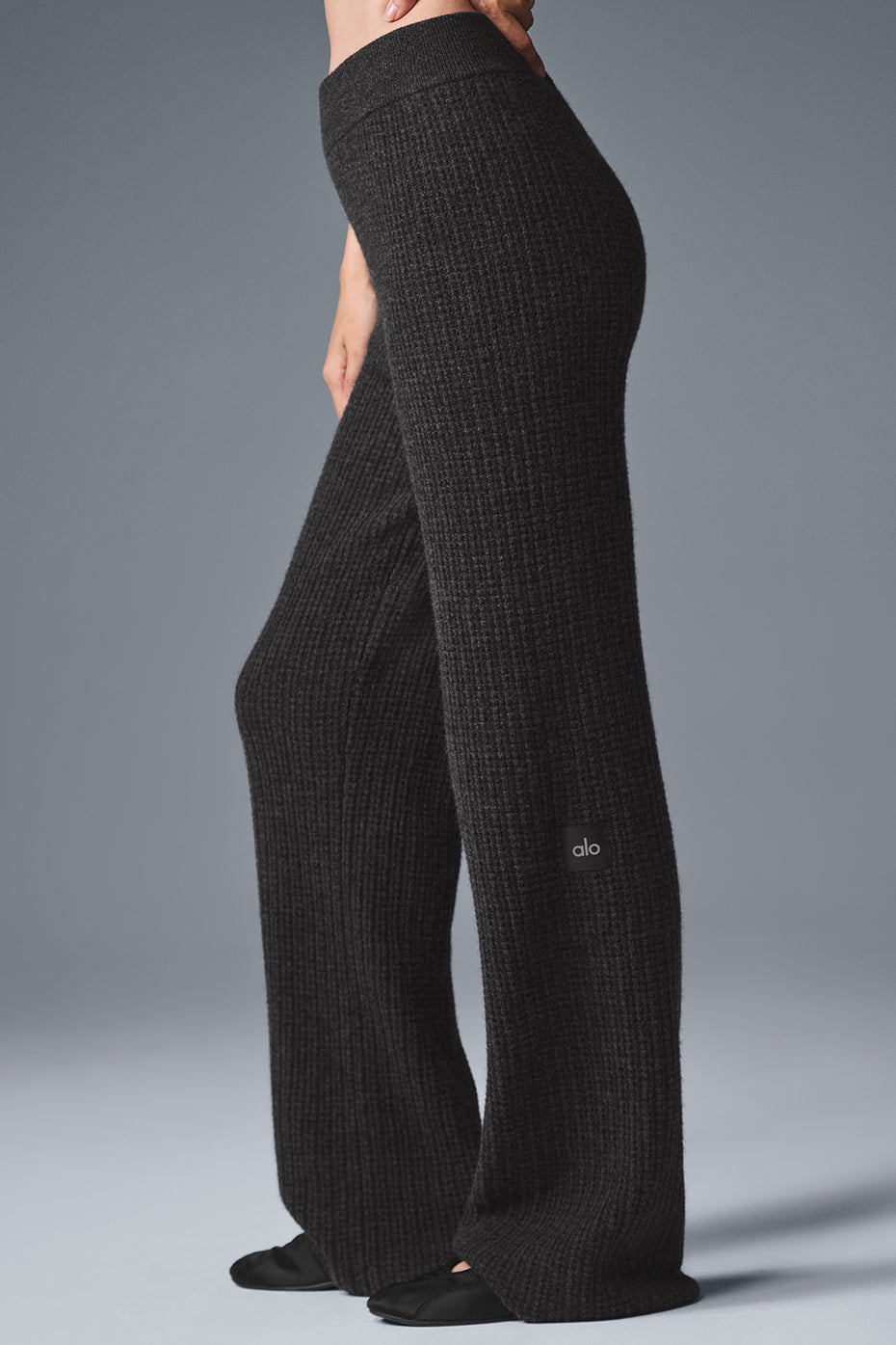 Cashmere High-Waist Plush Waffle Pant - Dark Heather Grey--2