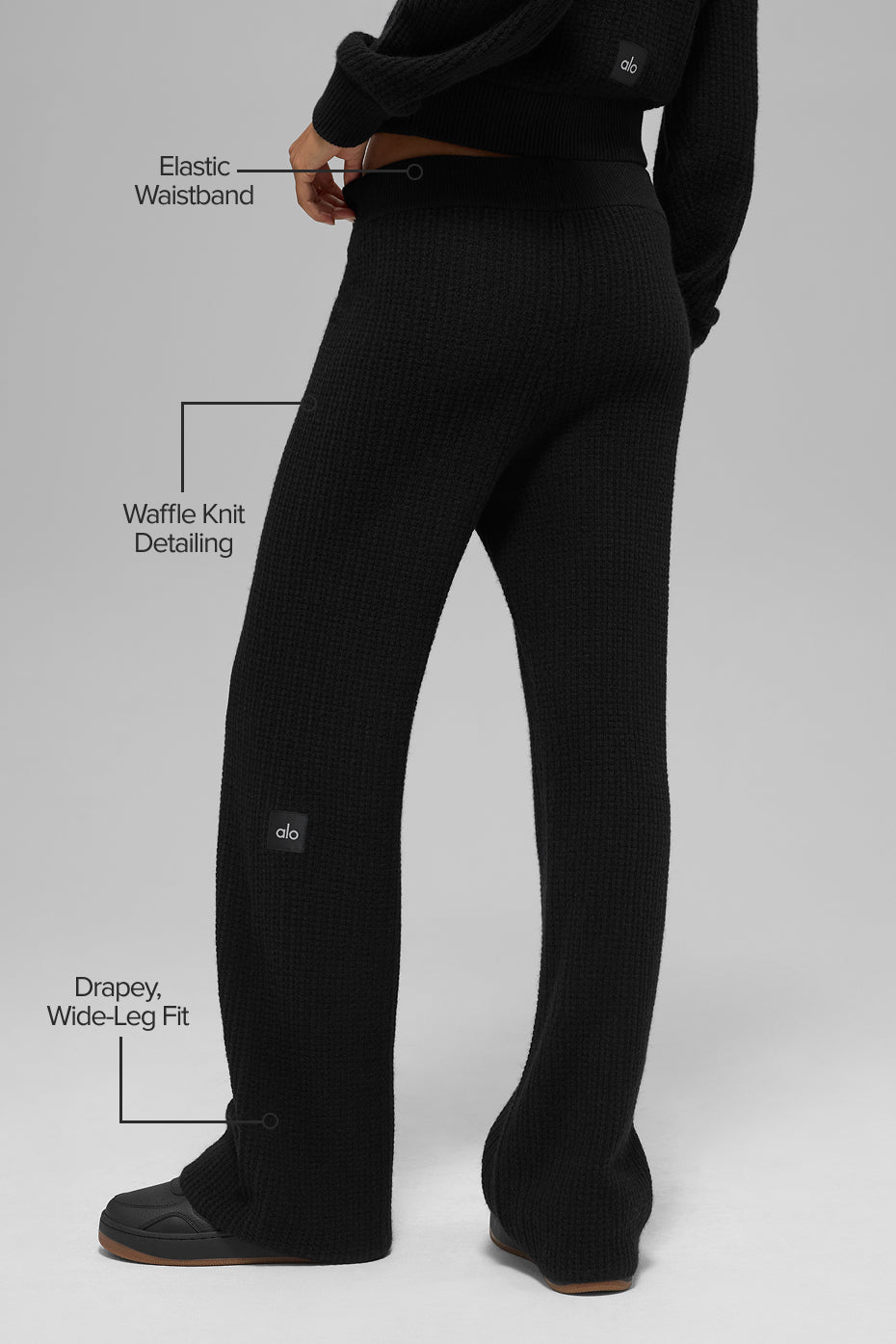 Cashmere High-Waist Plush Waffle Pant - Black--1