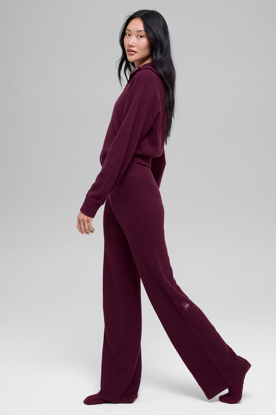 Cashmere High-Waist Plush Waffle Pant - Burgundy--3