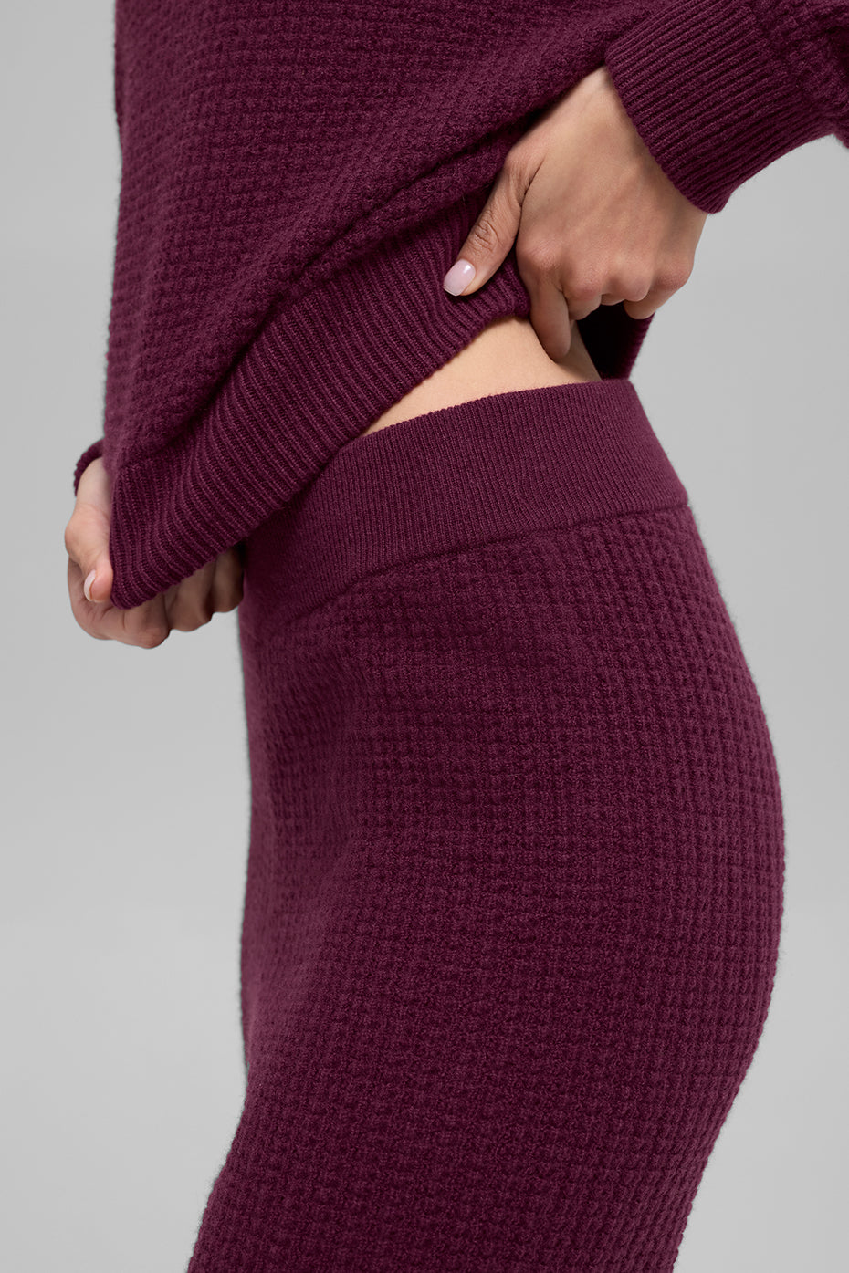Cashmere High-Waist Plush Waffle Pant - Burgundy--2