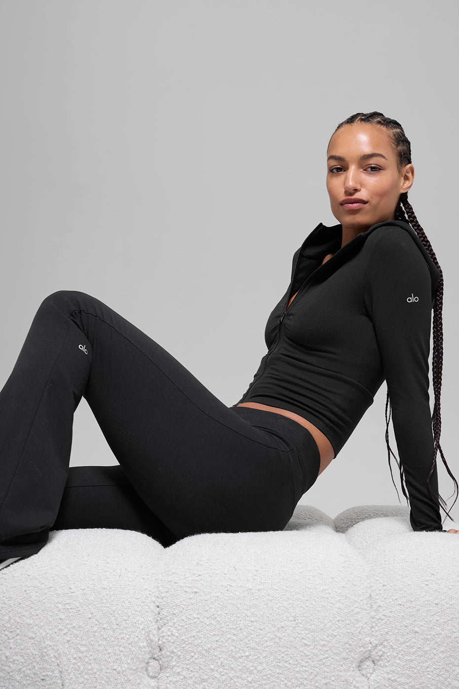 Sway Bootcut Sweatpant - Black--3
