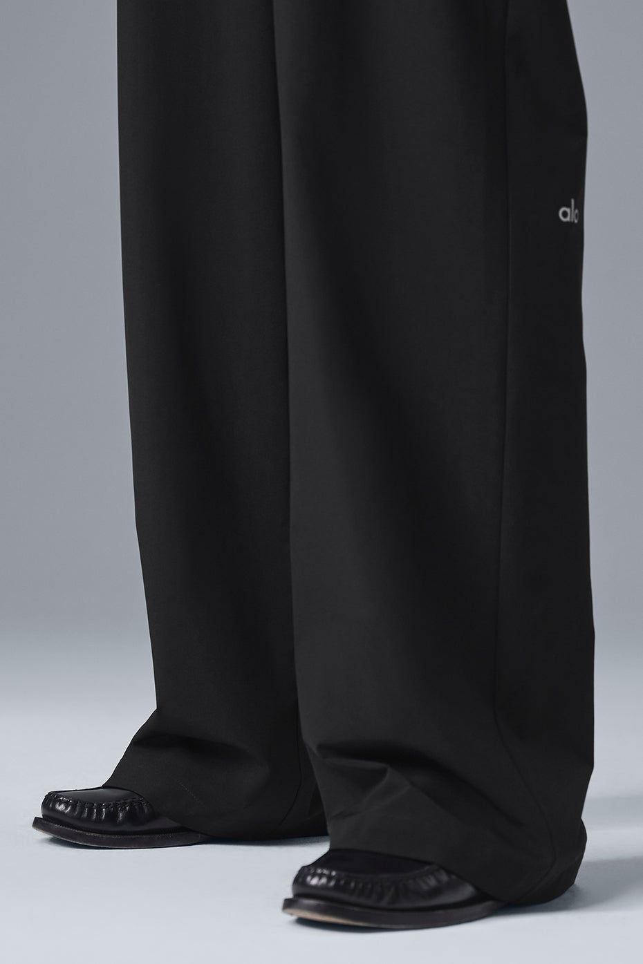 High-Waist Pursuit Trouser (Long) - Black--3
