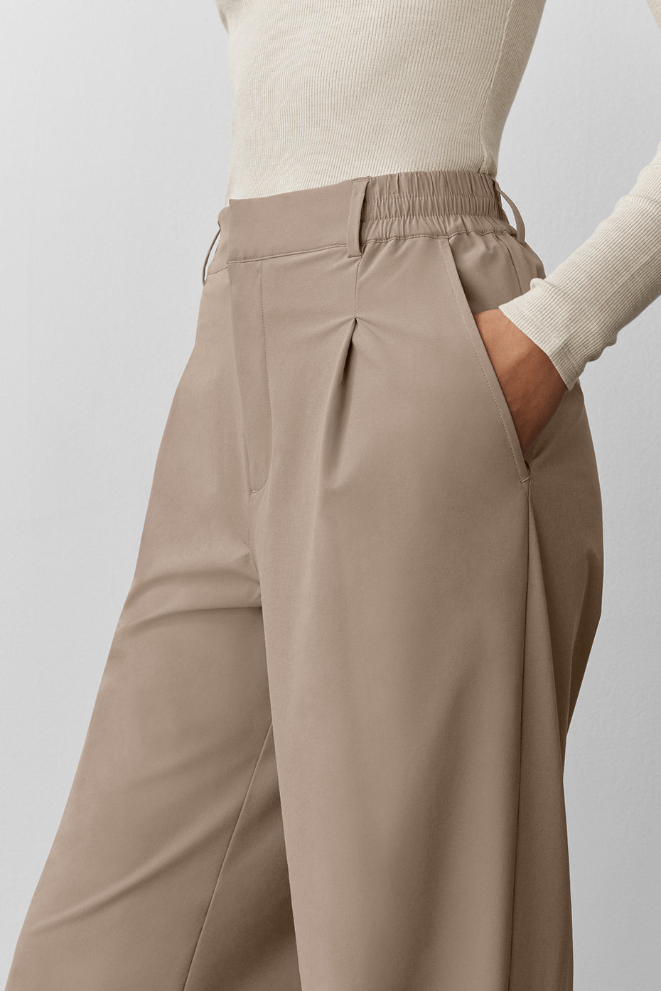 High-Waist Pursuit Trouser (Long) - Gravel--3