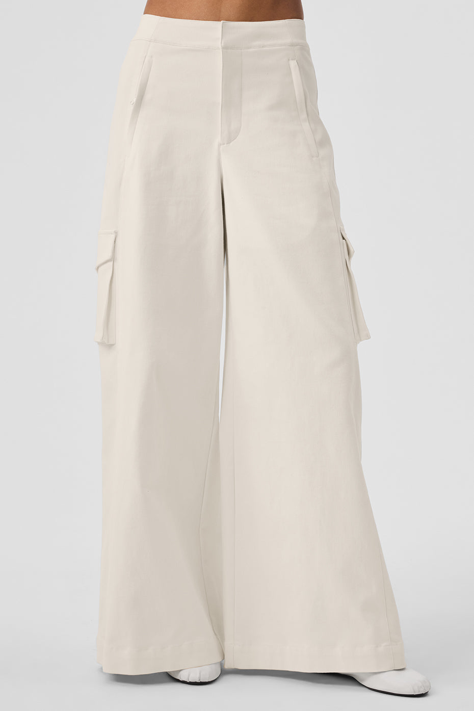 Show Off Cargo Wide Leg Trouser (Long) - Ivory--0