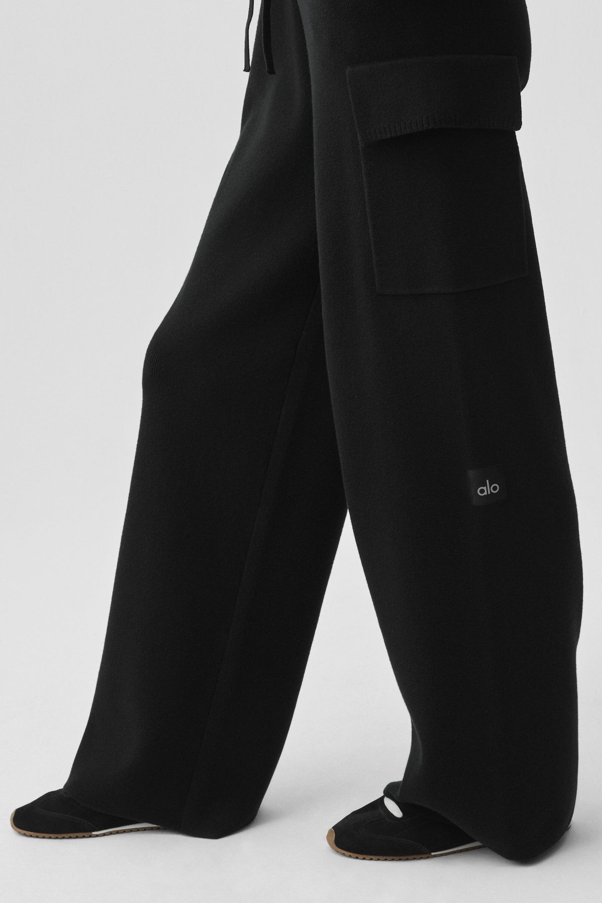 Scholar Knit High-Waist Cargo Pant - Black--3