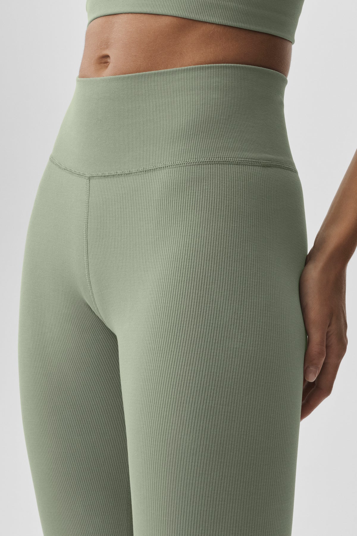 Seamless Modal Ribbed High-Waist 7/8 Legging - Dune Grass--1