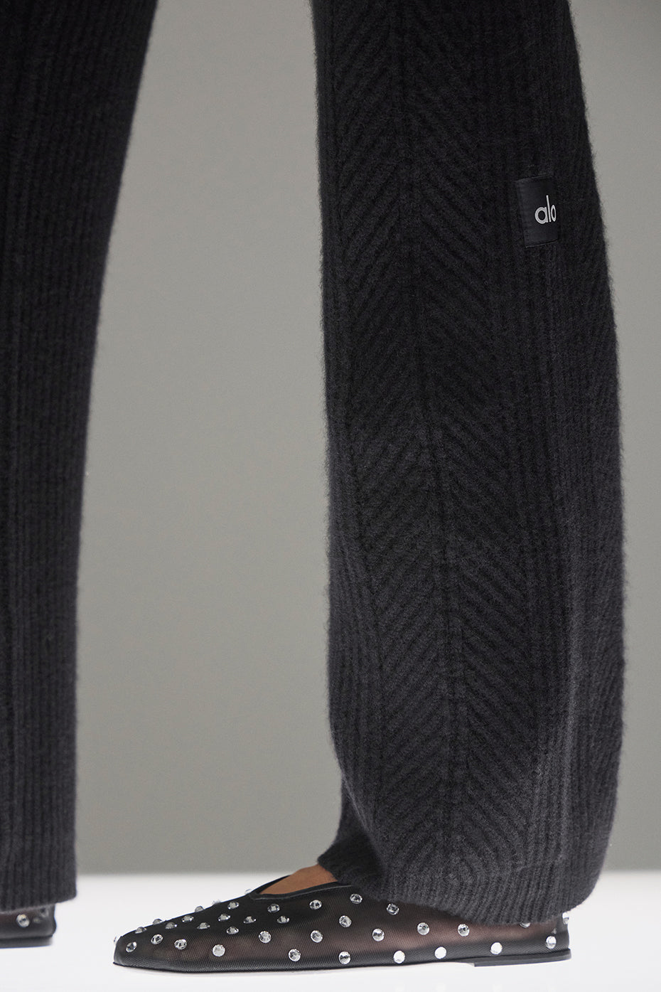 Winter Magic Cashmere Wide Leg Pant - Black--3