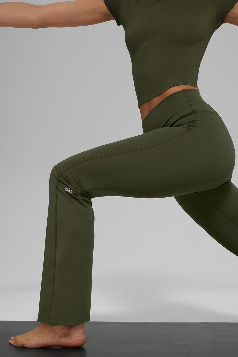 ALO Softsculpt High-Waist Bootcut Legging (Short) - Green Olive--2