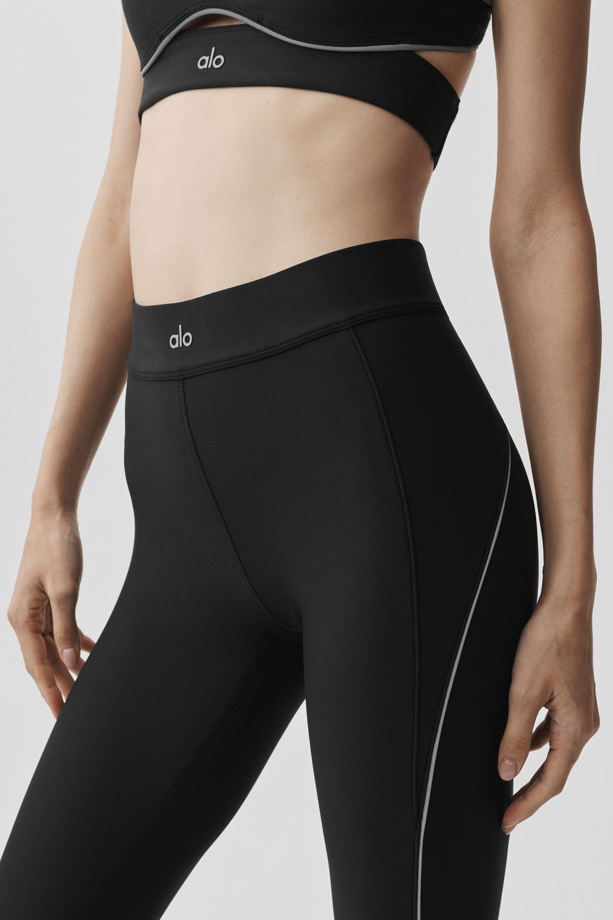 Airlift High-Waist 7/8 Speedwork Legging - Black--3