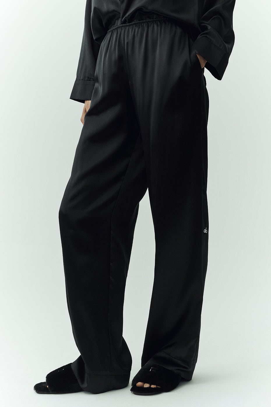 Silk Luminous Pant (Long) - Black--1