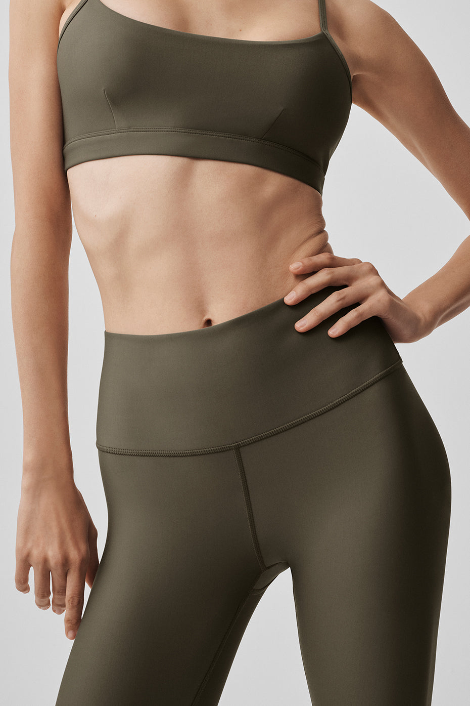 7/8 High-Waist Airlift Legging - Olive Tree--3