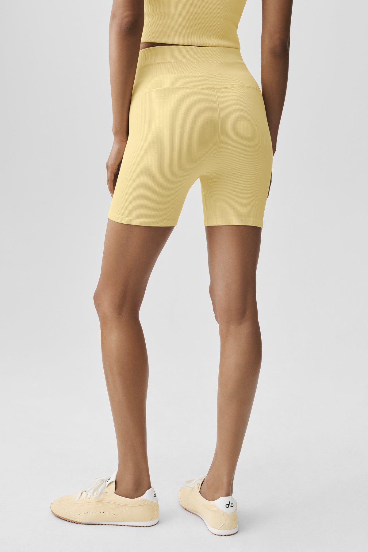 5" Seamless Ribbed Favorite Short - Warm Butter--2