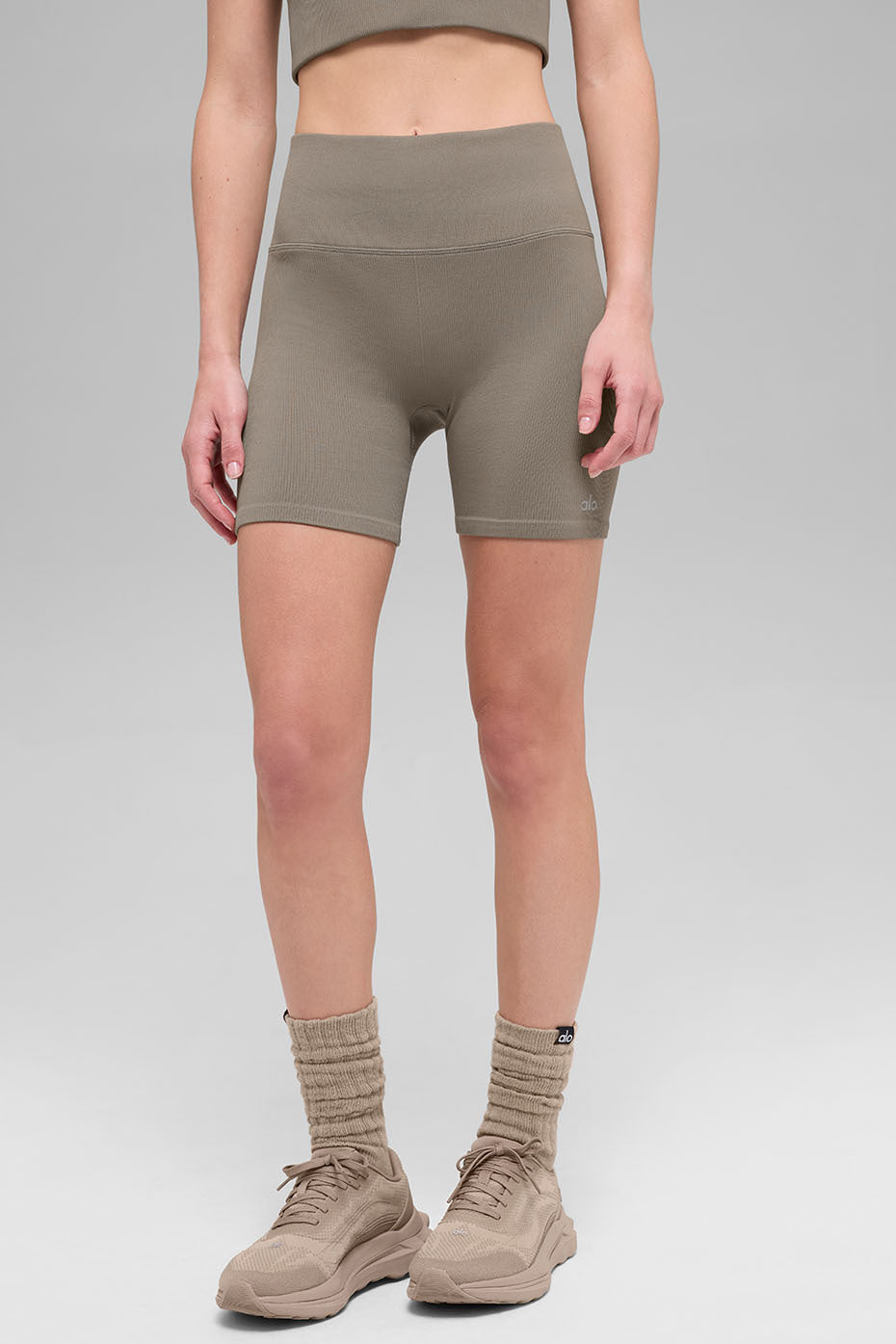 5" Seamless Ribbed Favorite Short - Light Cocoa--1
