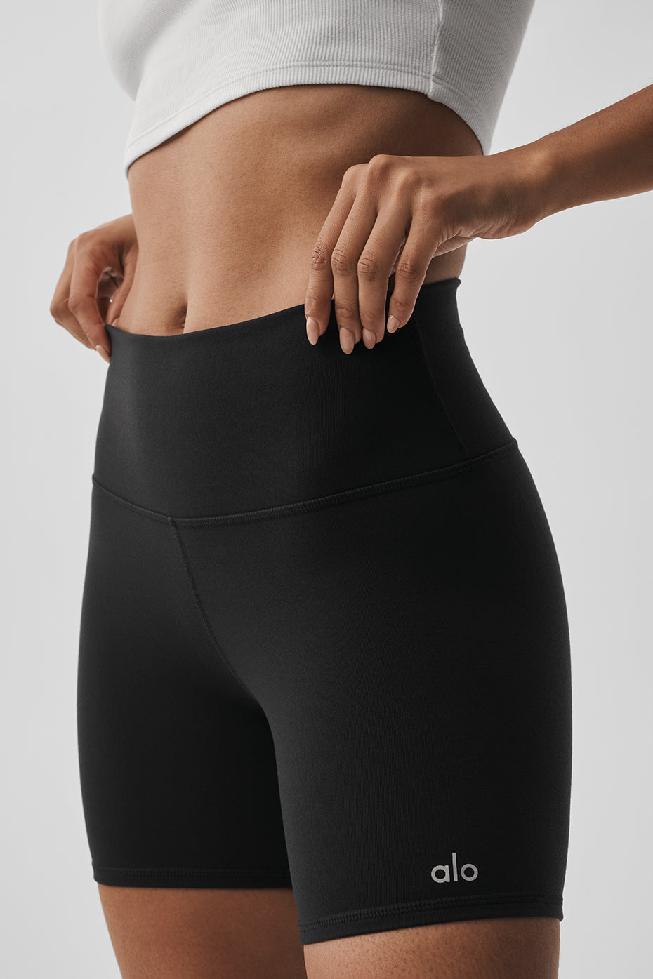 5" Airbrush High-Waist Biker Short - Black--2