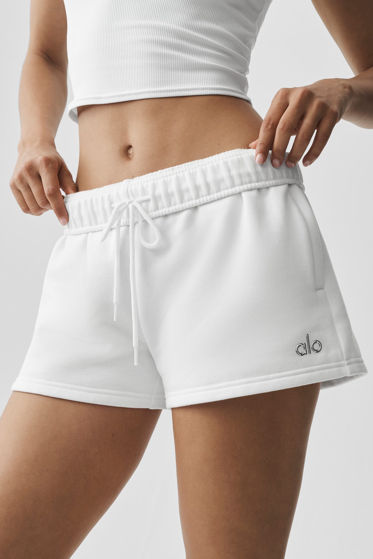 Accolade Short - White--3