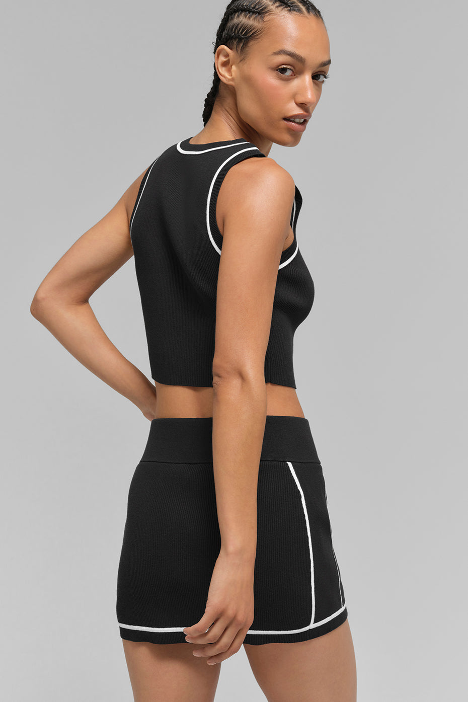 Ribbed Sweater Knit Highline Mini Skirt - Black/White--5