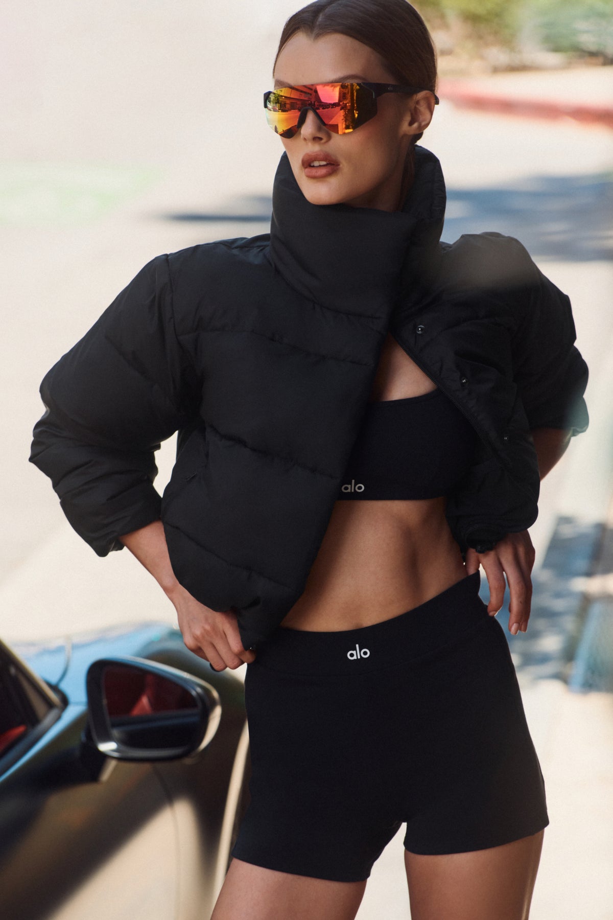 3" Airbrush High-Waist Aura Short - Black--0