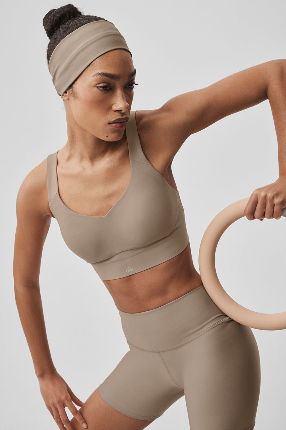 Airlift Endurance High-Impact Bra - Gravel--0