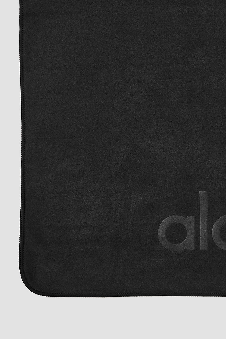 Performance No Sweat Hand Towel - Black--2