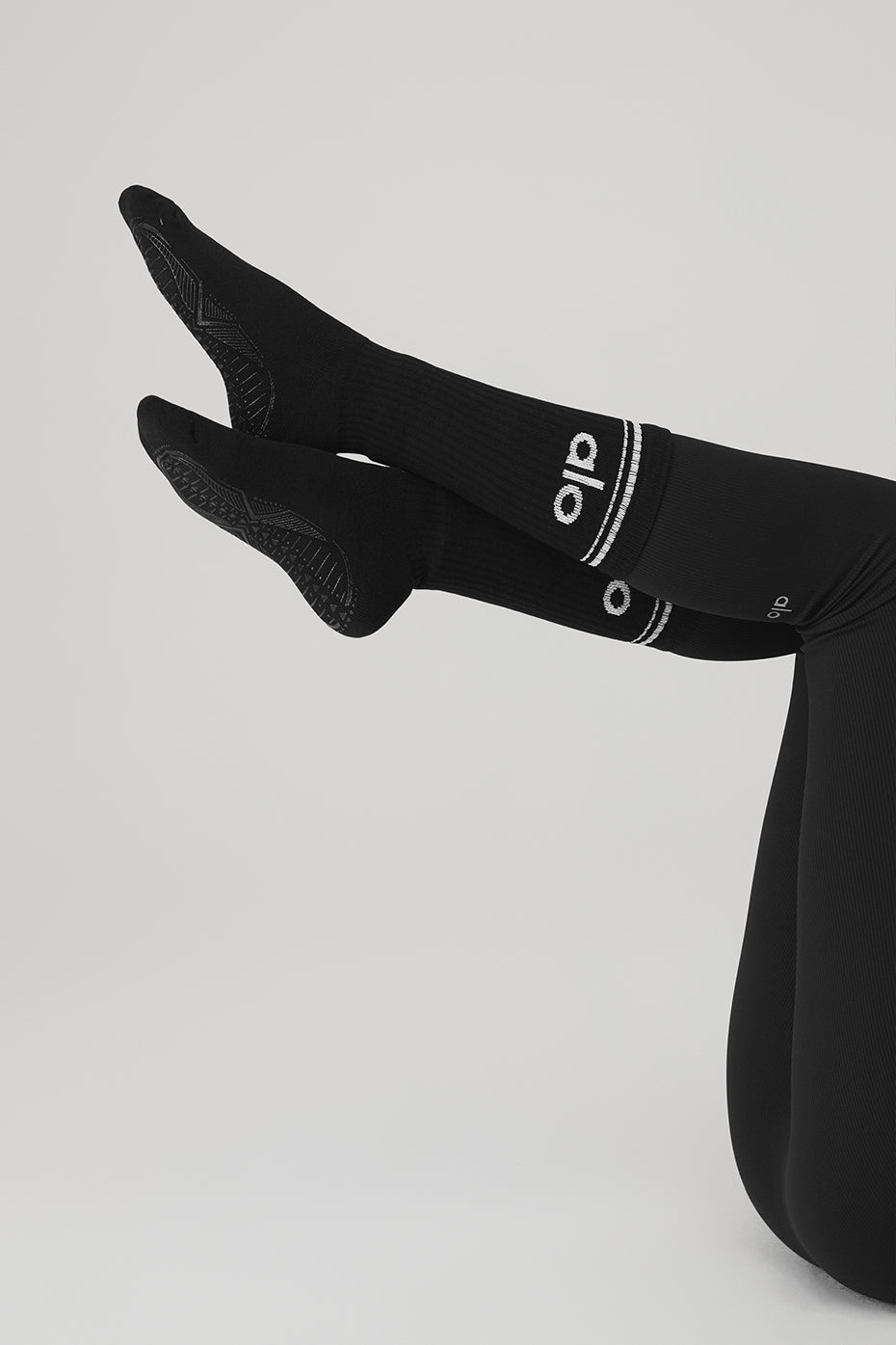 Women's Throwback Barre Sock - Black/White--3